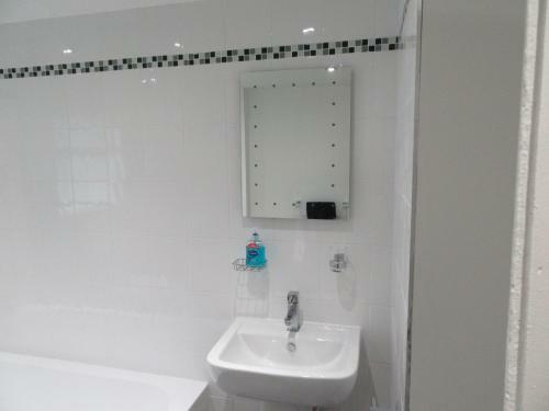 Victorian 1 Bedroom Apartment - Aigburth