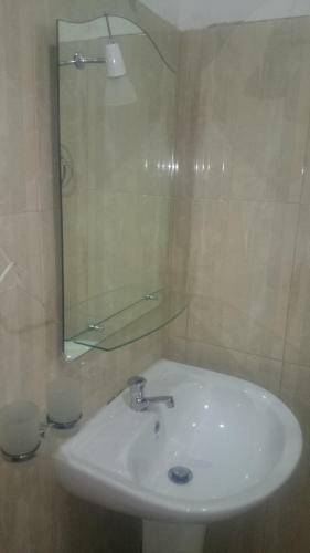Bed & Breakfast Kavirose Holiday Home