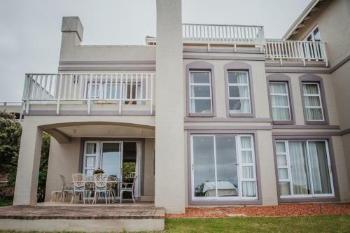 Apartamento Aan de Zee @ Pinnacle Self - Catering Villas