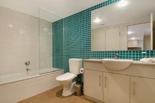 Hotel Swell Resort Burleigh Beach