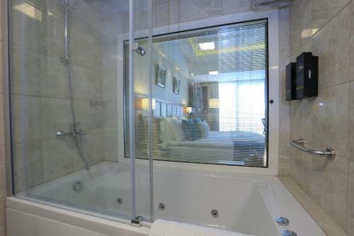 Hotel Best Western Premier Kar??yaka