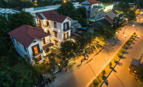 Hotel Redrose Villa