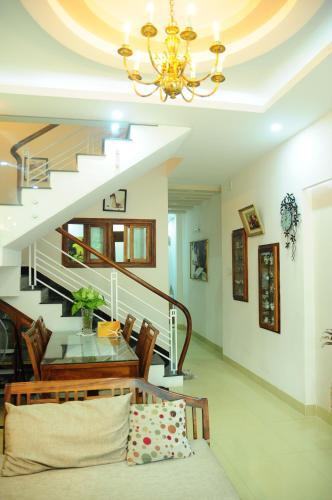 9/5 Cozy House