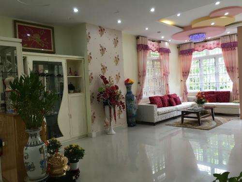 White Palace Villa