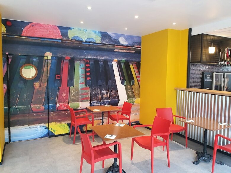 Hotel Ibis Mons Centre Gare