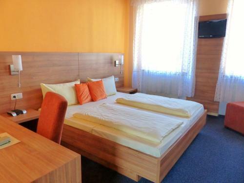 Hostal Weinstube Zur Lindenau