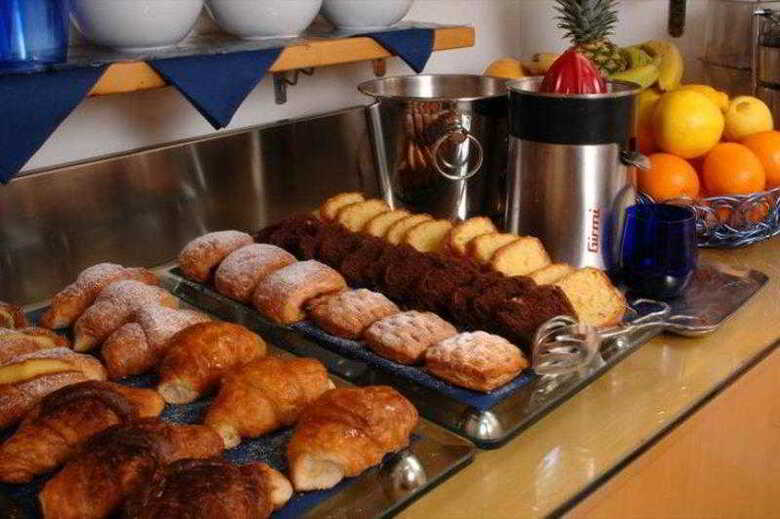 Hotel Franklin Feel The Sound