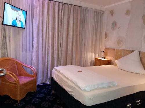 Hotel Aris