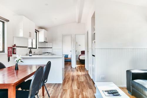 Anglesea Beachfront Family Caravan Park