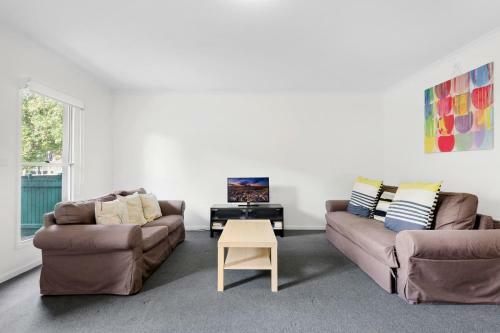 Dawn - Beyond A Room Private Apartments
