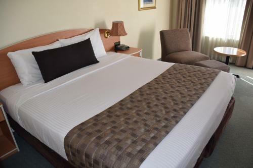 Best Western Coachman's Inn Motel