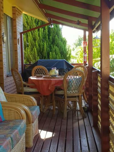 Cottage By The Bay