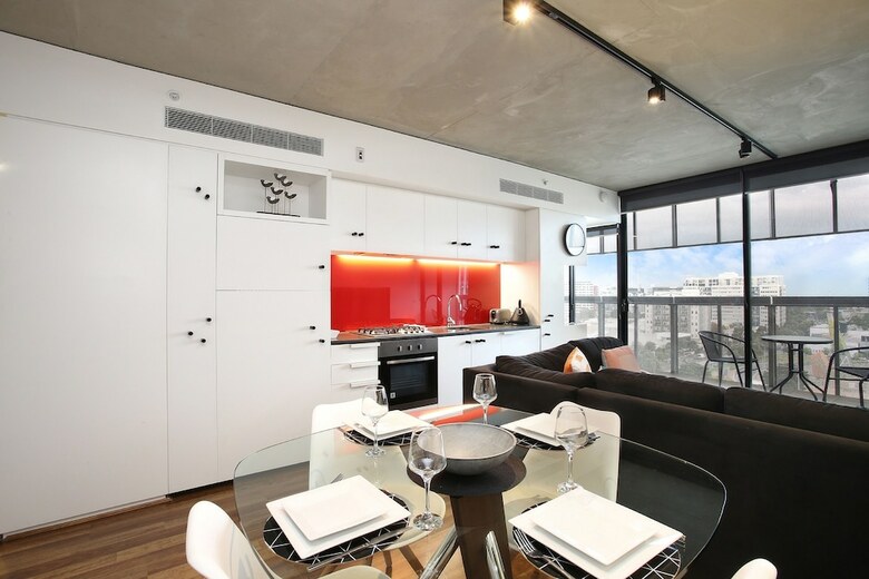 Apartamentos Ngv Art Centre Retreat - Staycentral