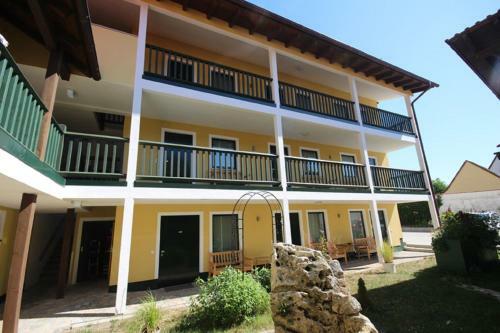 Hostal Gasthof Ehrl