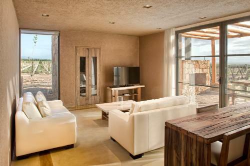 Rosell Boher Lodge