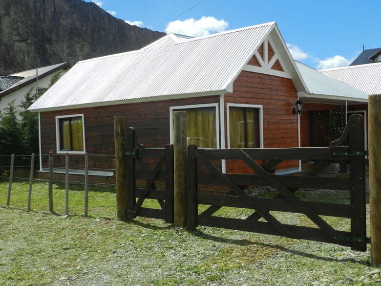 Aparts Casas Del Centro-el Chalt�n