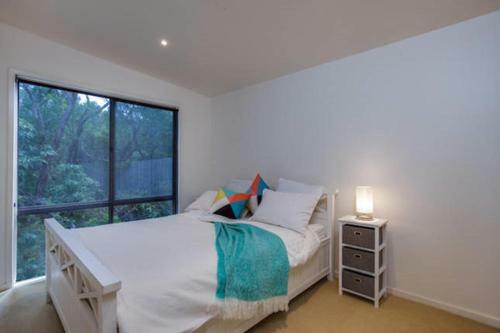 Tasman Surf House - So Close To The Beach