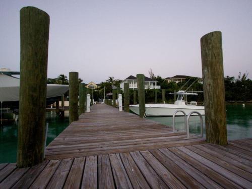 The Hideaway In Harbour Island!