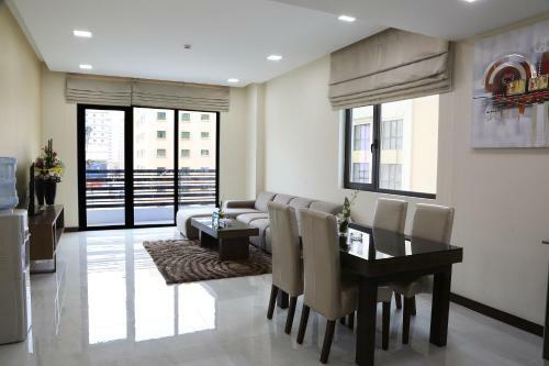Belle Tower Apartments