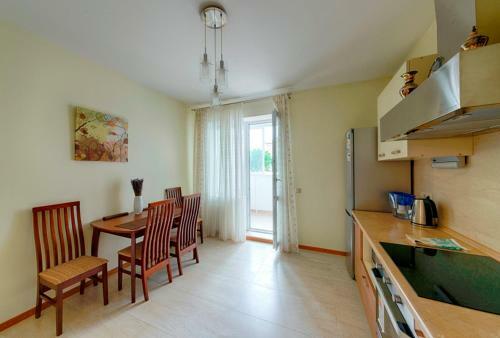 Arenda Apartments - Surganova,5a