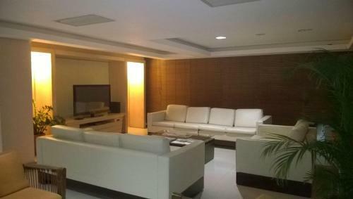 Apartamento Flat Praia Jurer� Internacional