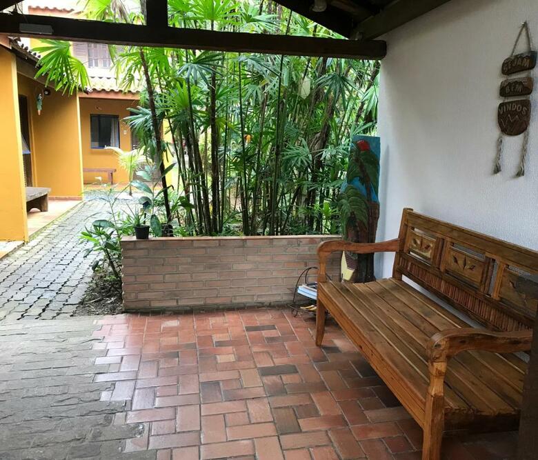 Chal�s �gua De Coco