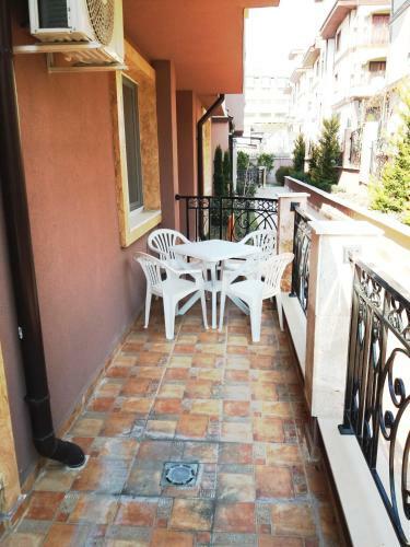 Apartments In Mellia Resort 7