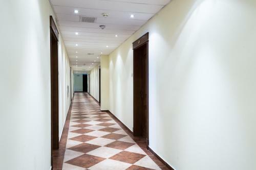 Port Palace Apartments