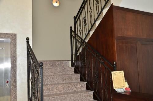 Hotel La Piazza Primorsko Rooms & Apartments