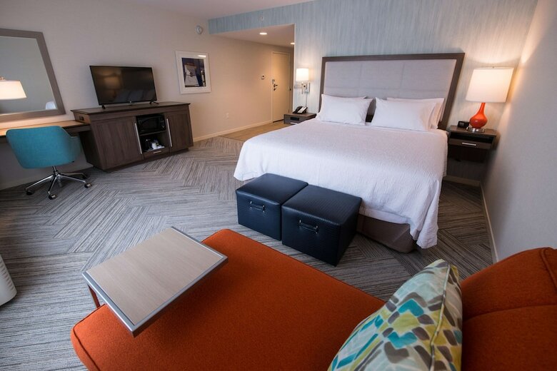 Hotel Hampton Inn & Suites By Hilton Fredericton