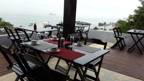 Hostal Pousada Cabe�udas