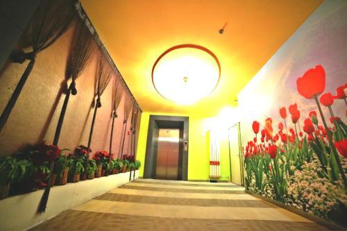 Beijing Airport Apartment Hotel