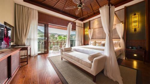 Villa Sanya Ocean Sonic Banling Hotspring Resort