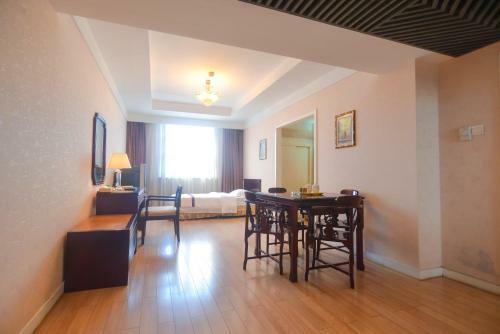 Qinhuangdao Yang Cheng Hotel