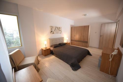 In City Deluxe Apartments