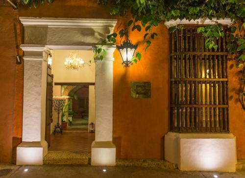 Hotel Casa De Los Reyes By Hmc