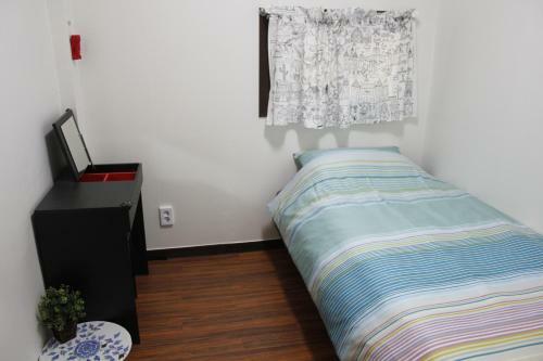 Hostal Jiwoljang Guesthouse