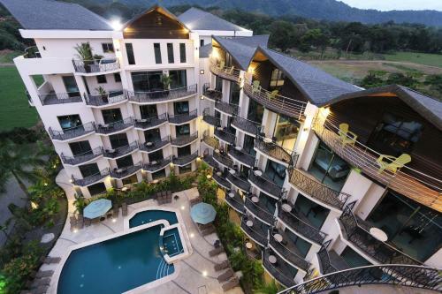 Hotel Sky Penthouses At Oceano