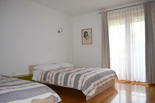Apartments Crepsa