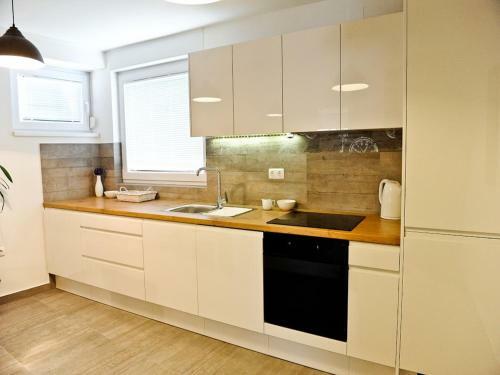 Apartments Juraj