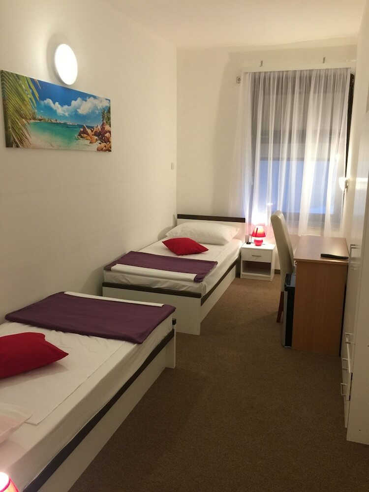 Hotel Ru?a