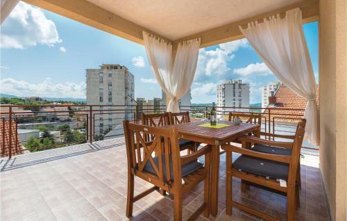 Apartment Sibenik With Sea View III