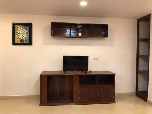 Villa Ny Ka Smy House