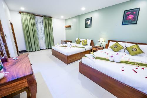 Villa Ny Ka Smy House