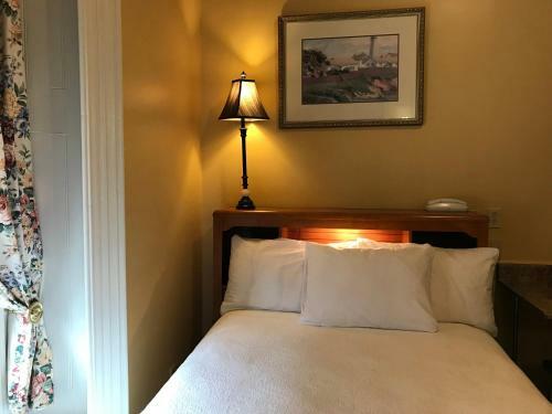 Posada Chipman Hill Suites -yeats House