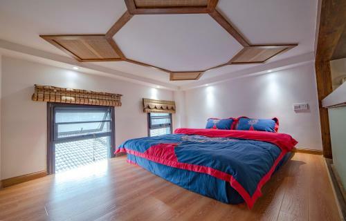 Zhangjiajie Exotic Style Hotel