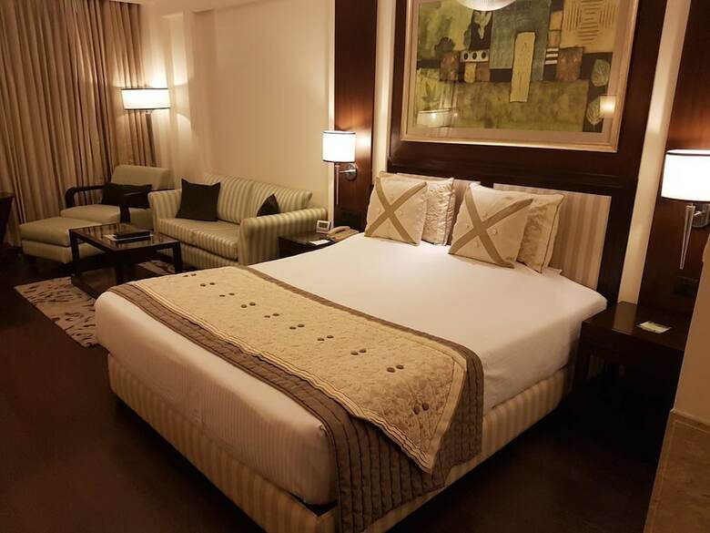 Hotel Pride Park Premier
