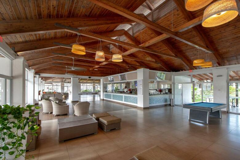 Hotel Viva Wyndham Fortuna Beach