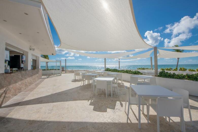 Hotel Viva Wyndham Fortuna Beach