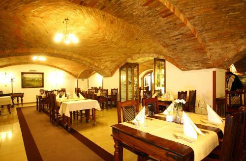 Hotel Maty?�k